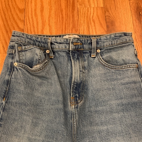 Jeans - Picture 2 of 4